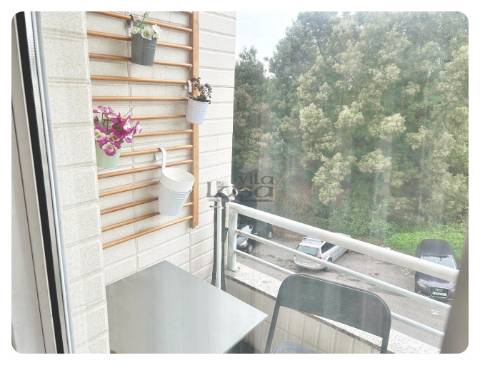 Apartamento T2 lugar de garagem varanda