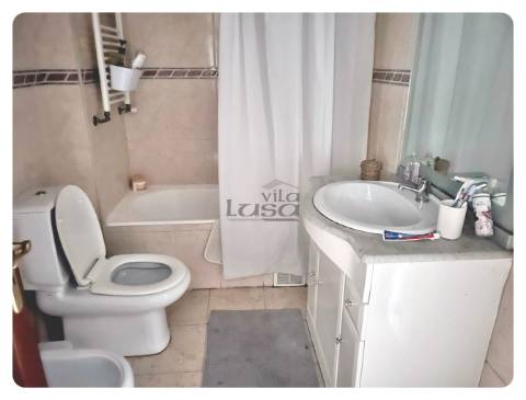 Apartamento T2 lugar de garagem varanda