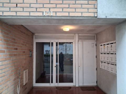 T3 renovado com lugar de garagem em Baguim do Monte Gondomar