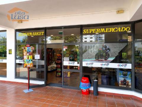 Venda de Espaço Comercial com Supermercado em Funcionamento na Praia da Rocha