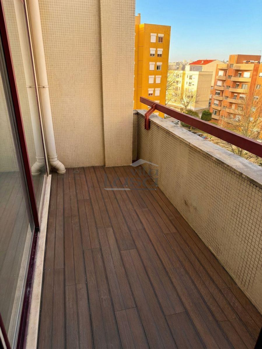 Apartamento T2+1 Renovado junto ao Arrábida Shopping | Vila Nova de Gaia