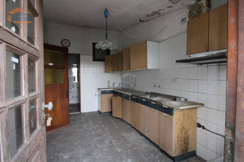 Quinta com vistas para o Rio Douro, 3000m2 em Vila Nova de Gaia