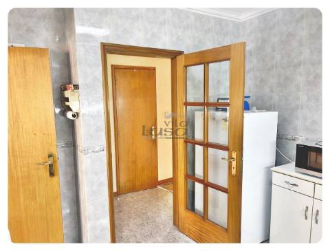 Moradia Bifamiliar T2+T2 Terreno generoso Valbom Gondomar