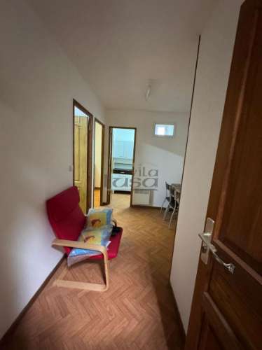 Prédio com 5 casas em Canidelo V.N. de Gaia.