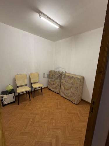 Prédio com 5 casas em Canidelo V.N. de Gaia.
