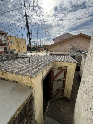 Prédio com 5 casas em Canidelo V.N. de Gaia.