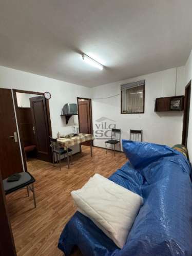 Prédio com 5 casas em Canidelo V.N. de Gaia.
