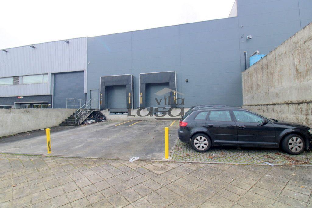 Armazém Industrial Zona Industrial de Alfena 