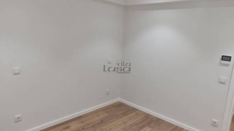 T1 (novo) com àrea descoberta, no centro da Cidade do Porto