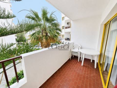 Apartamento T1 com Licença de Alojamento Local na Praia da Rocha