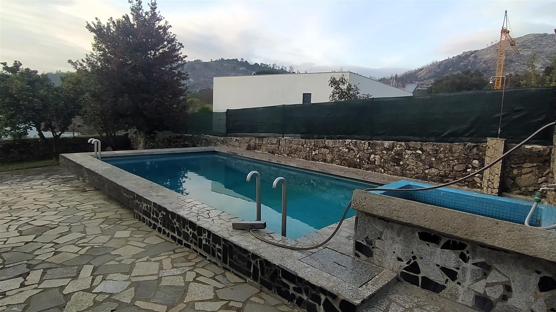 Moradia Isolada T4+3 Venda em Vilar de Mouros,Caminha