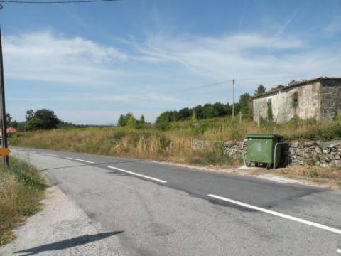 Quinta T0 Venda em Agualonga,Paredes de Coura