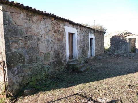 Quinta T0 Venda em Agualonga,Paredes de Coura
