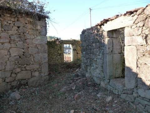Quinta T0 Venda em Agualonga,Paredes de Coura