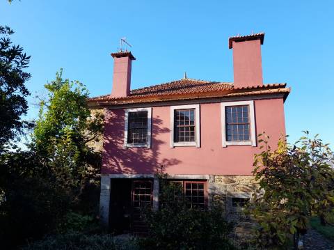 Moradia Rústica T5 Venda em Venade e Azevedo,Caminha