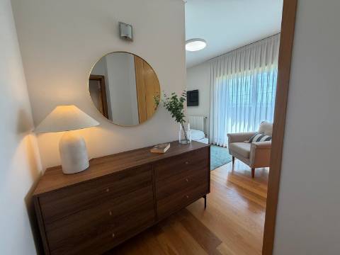 Apartamento T4 Venda em Milheirós,Maia