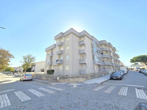 T3 Vila do Conde - terraço e Box - a 350m da praia