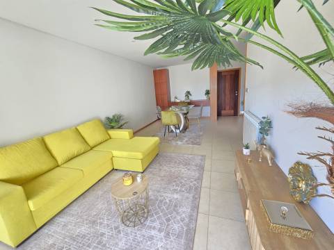 T3 Vila do Conde - terraço e Box - a 350m da praia