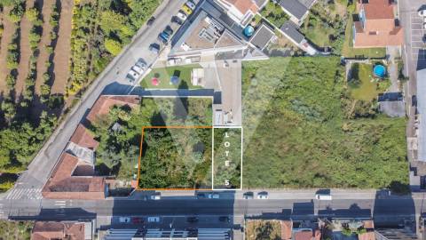 Terreno Para Construção à Venda em Vila Nova de Gaia - Pedroso.