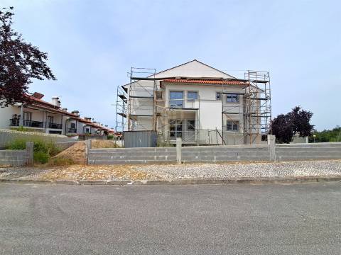 Moradia em Banda T3 Venda em Abraveses,Viseu