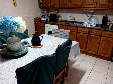 Apartamento T3 Venda em Viseu,Viseu