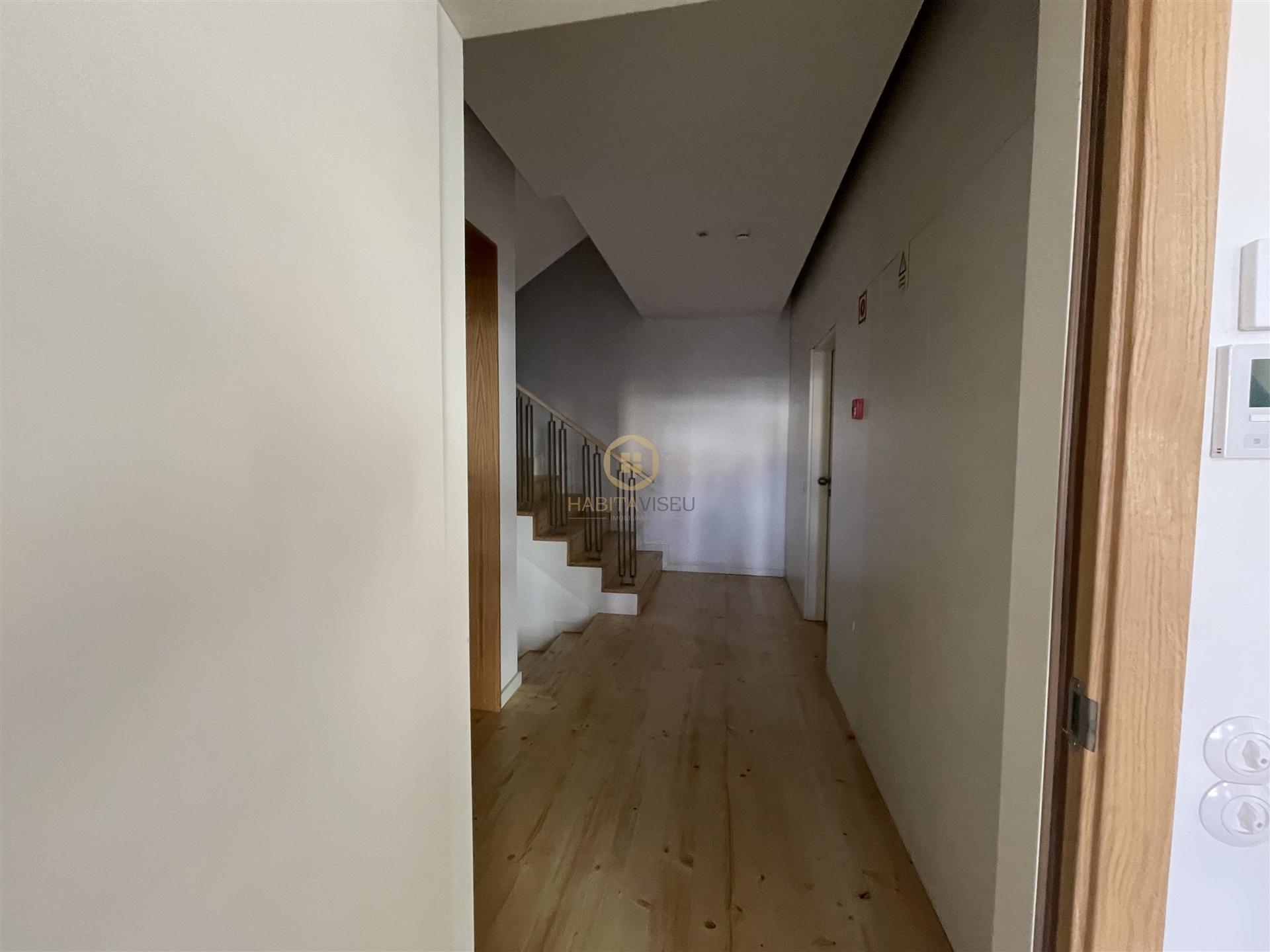 Apartamento T3 Arrendamento em Viseu,Viseu
