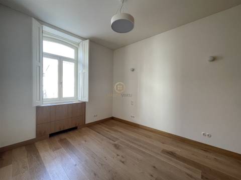 Apartamento T3 Arrendamento em Viseu,Viseu