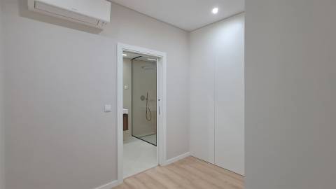 Apartamento T4 Venda em Repeses e São Salvador,Viseu