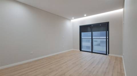 Apartamento T4 Venda em Repeses e São Salvador,Viseu
