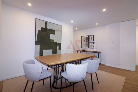 Apartamento T2 Novo em Fraião, Braga