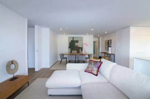 Apartamento T2 Novo em Fraião, Braga