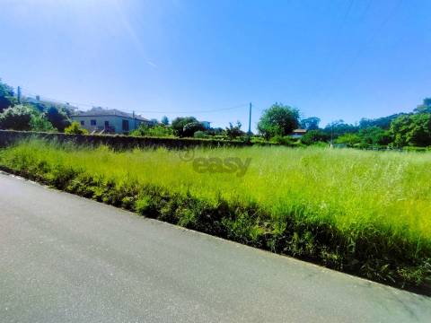Terreno 515m² em Seixas: Construa Até 330m² (PIP em Curso)