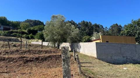 Terreno Premium Vilar de Mouros 360m² | Projeto Aprovado