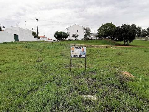 Terreno Urbano com 280 m2, Alvalade, Alentejo