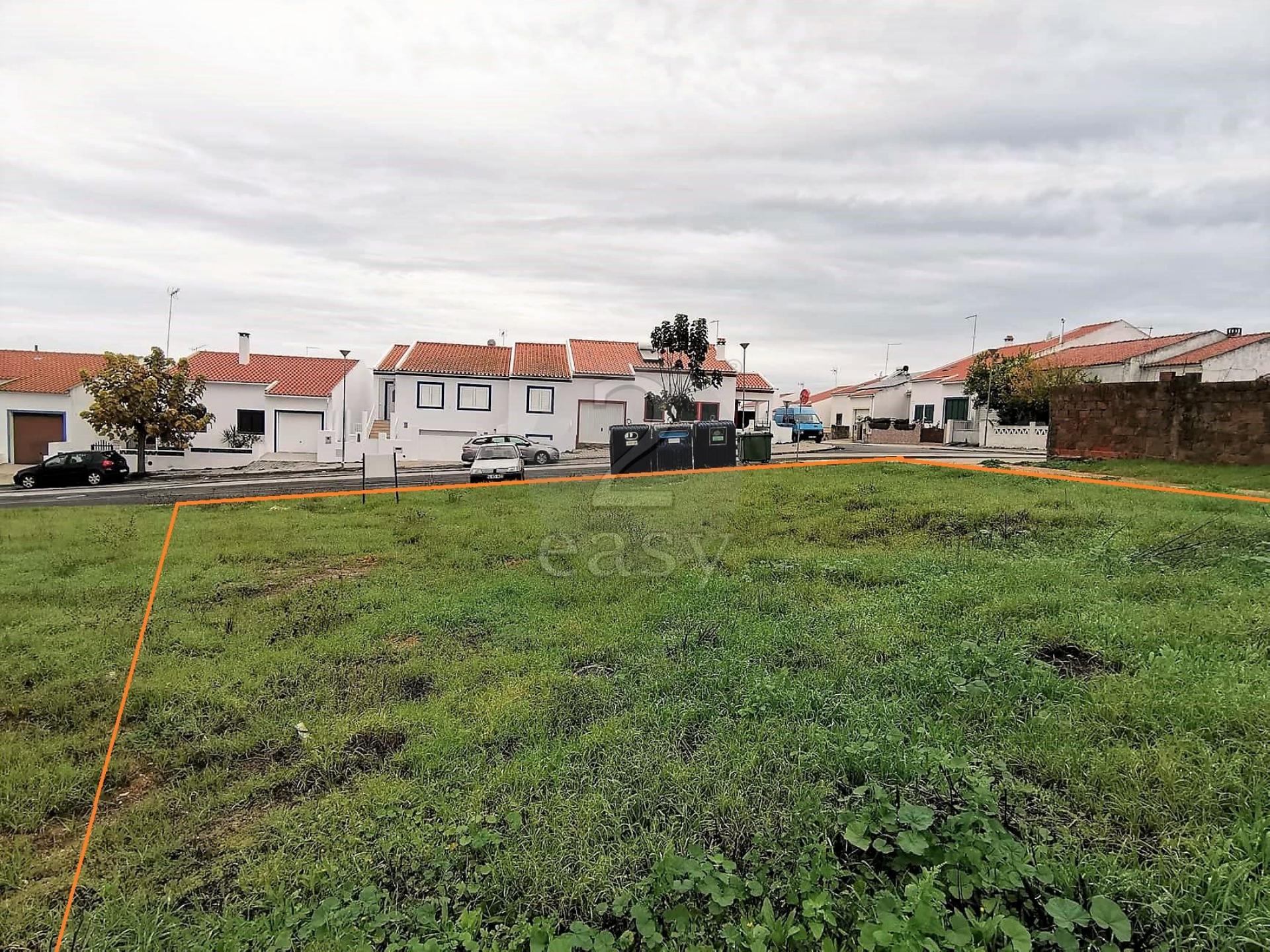 Terreno Urbano com 280 m2, Alvalade, Alentejo