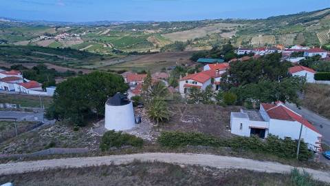 Moinho com Casa Open Space, Garagem e WC, Pereiro de Palhacana, Alenquer