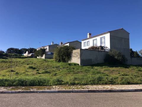 Lote de Terreno para Construção com 229m2, Vila Viçosa, Alentejo