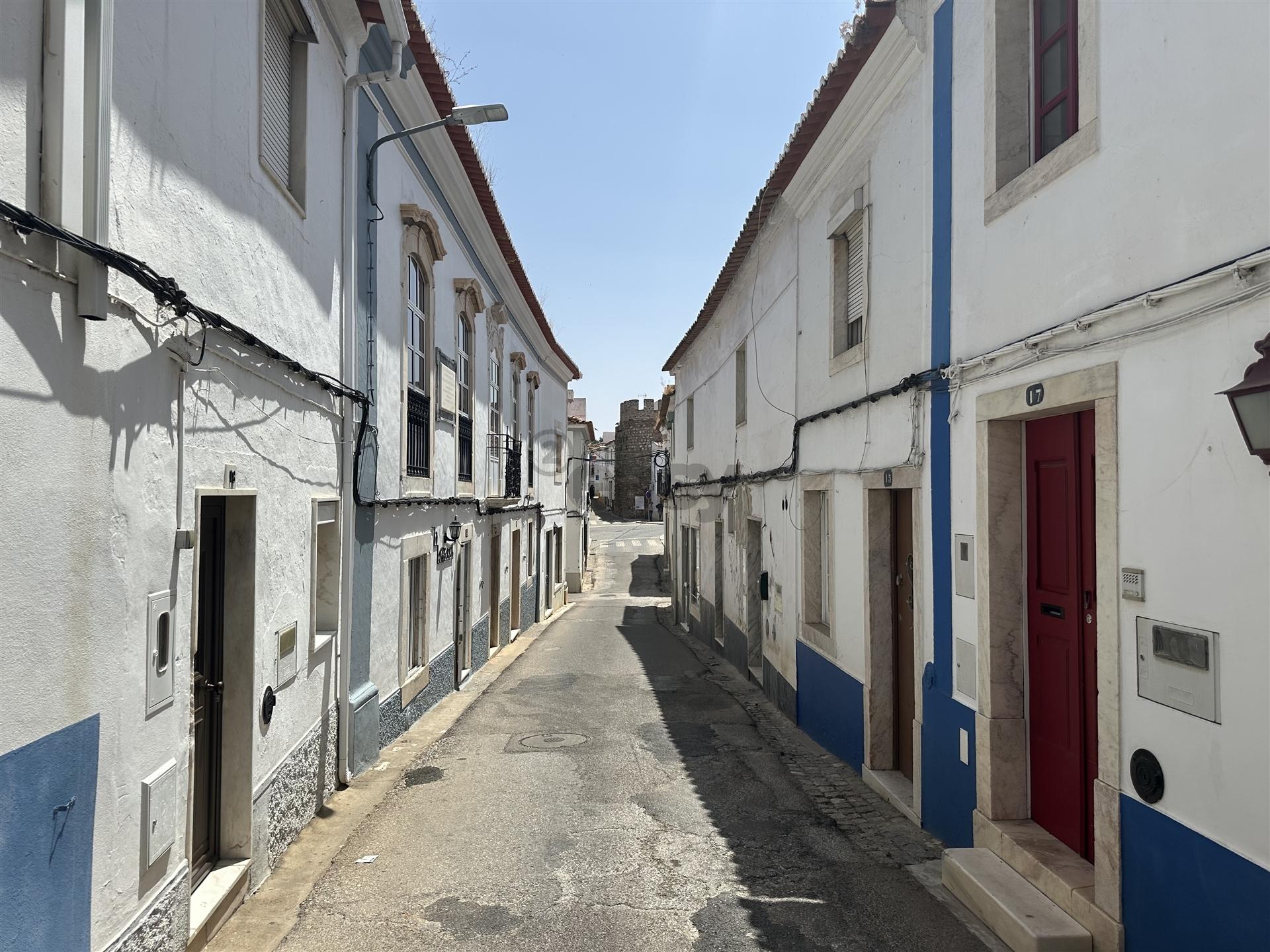Duo 24 – Imóvel para Investimento, c/ projecto, em Borba, Alentejo