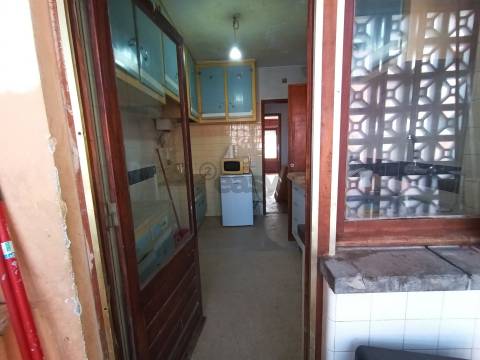 Apartamento T3, R/C com 2 entradas independentes, Fontainhas, Cascais