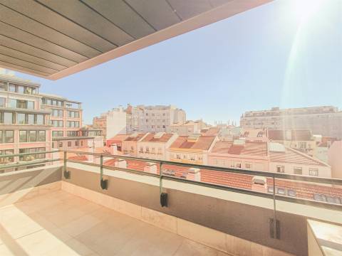 Apartamento Exclusivo T3 + 2 no Prestigiado Pátio Bagatela – Amoreiras, Lisboa