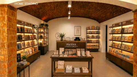 Espaço Comercial/Serviços com Elevado Potencial na Entrada de Borba