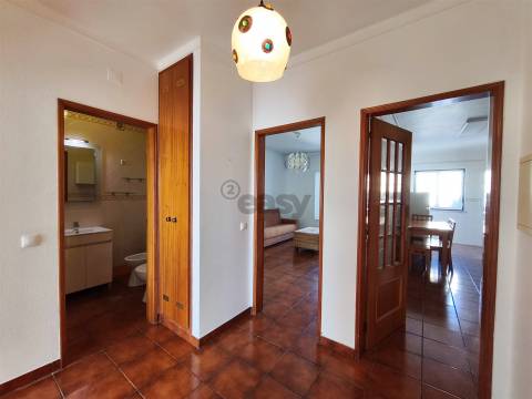 Apartamento T2 Mobilado com Logradouro Privativo em Ermidas Sado