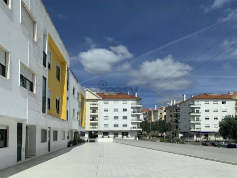 Apartamento T4 Venda em Póvoa de Santa Iria e Forte da Casa,Vila Franca de Xira