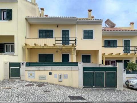 Moradia em Banda T5 Arrendamento em Póvoa de Santa Iria e Forte da Casa,Vila Franca de Xira