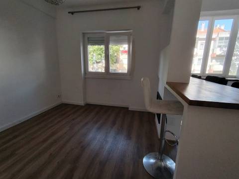 Apartamento T3 Reboleira