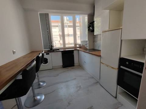 Apartamento T3 Reboleira