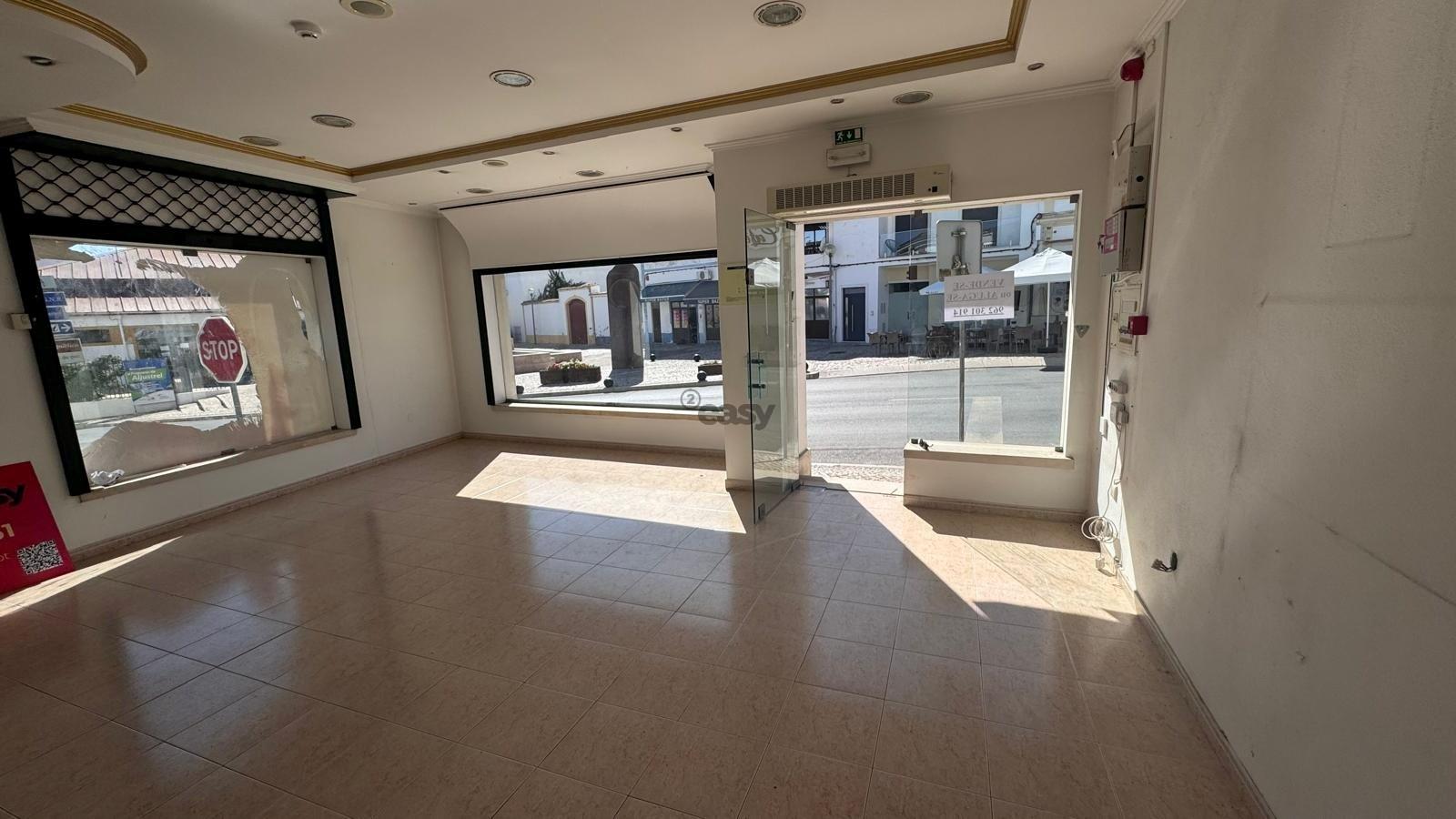 Espaço Comercial com Elevado Potencial em Aljustrel