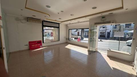 Espaço Comercial com Elevado Potencial em Aljustrel