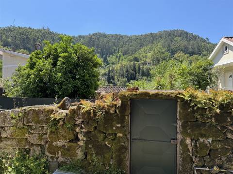 Moradia para Restaurar T3 Venda em Moimenta,Terras de Bouro