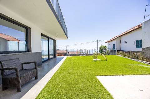 Moradia Isolada T2, Calheta (Madeira)